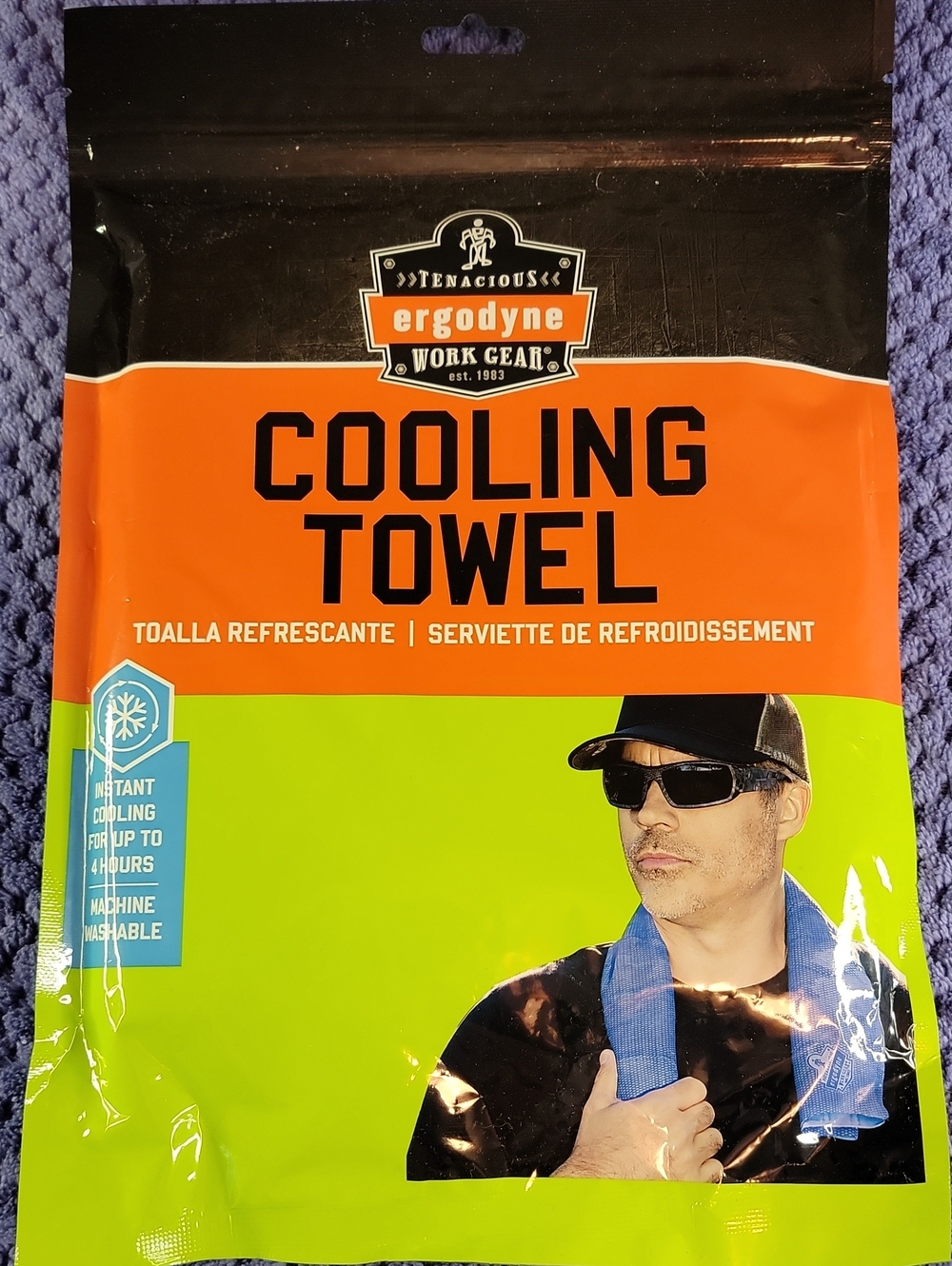 NWOT Ergodyne Cooling Towel